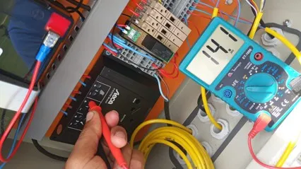 Manutenção de estações solarimétricas